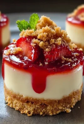 Mini Strawberry Crunch Stuffed Cheesecake