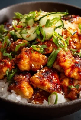 Spicy Honey-Gin Extract Extractger Chicken Bowls with Yum Yum Sauce