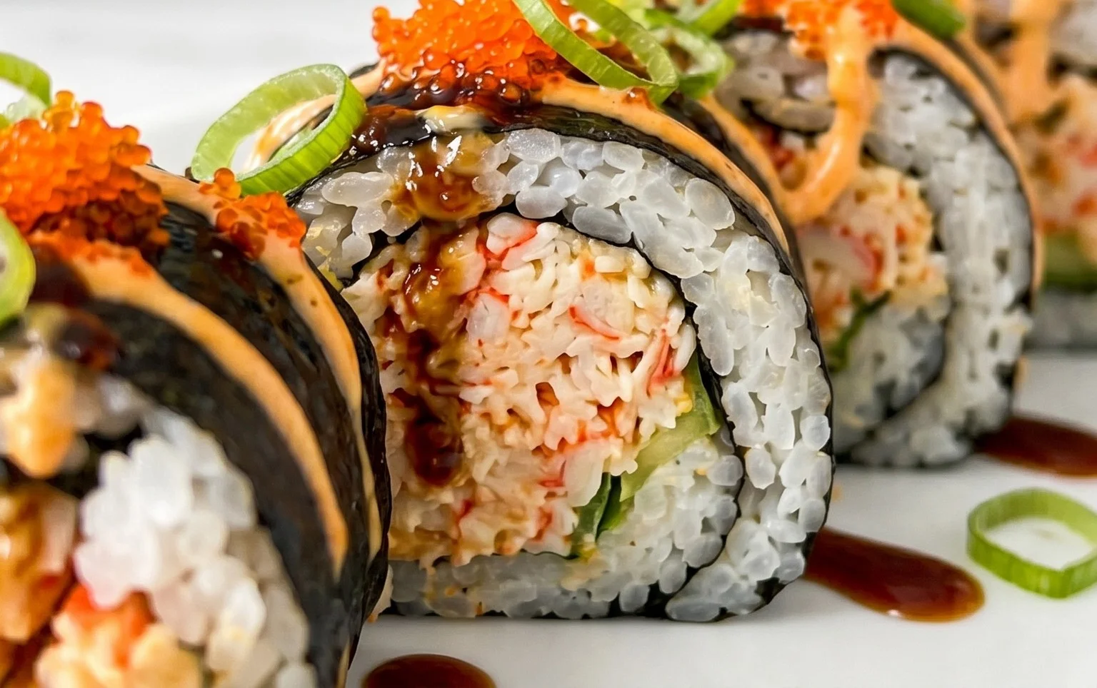 Kani Sushi (Spicy Crab Roll)