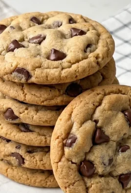 The Best Soft Chocolate Chip Cookies
